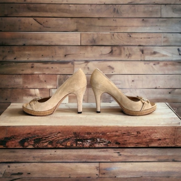 Vintage Gucci nubuck suede gold toned horse bit vintage high heels pumps SZ 9.5 - Picture 9 of 17